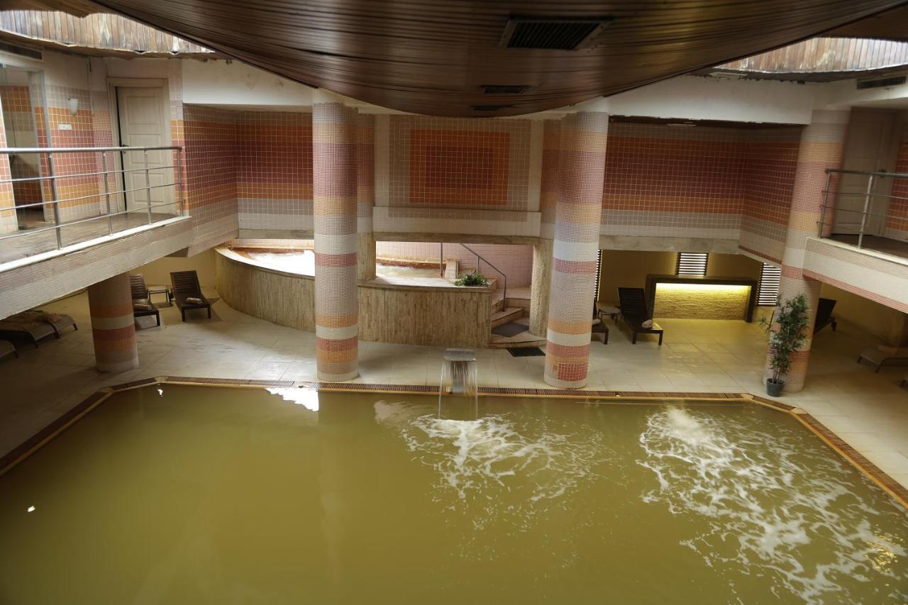 Piril Hotel Thermal&Beauty Spa Cesme Bagian luar foto